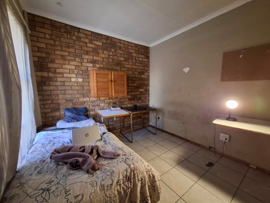 3 Bedroom Property for Sale in Willows Free State